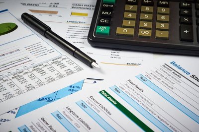 Cessione d’azienda: come funziona la responsabilità per i debiti non iscritti in contabilità